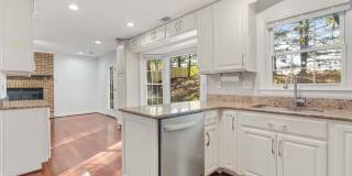 2621 JOHN MILTON Drive Gallery 12