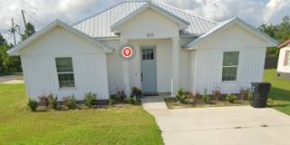 4 bedroom 2 bath house Gallery 1