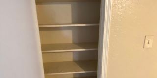 919-923 Alvarado Gallery 12