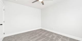 422 Gallery 21