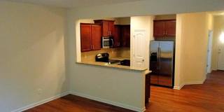3 Bedroom, 2.5 Bathroom Townhome with Office! Gallery 8
