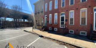Stylish 2 Bedroom with Spa Bath, Hardwood Floors and Parking Gallery 4