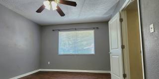 FOR RENT 1 bedroom, 1 bathroom, upper floor condo. Gallery 12
