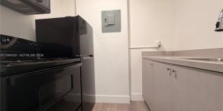 143 SW 9th St Gallery 9