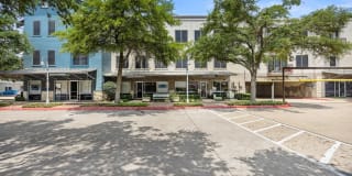 Artisan Apartments & Shops Gallery 60