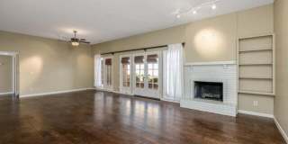 Nice Scottsdale Home 2 bedrooms 2 baths! Gallery 4