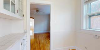 8912 Ewing Avenue Gallery 5
