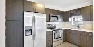 9400 N Hollybrook Lake Dr Gallery 1