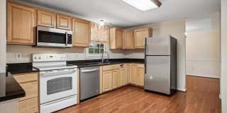 9404 MIRROR POND Drive Gallery 27