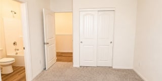 16570 Wyndham Gallery 9