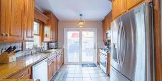 908 Evergreen Walk Gallery 2