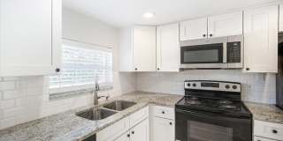 811 RUSSELL LANE Gallery 3