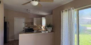 438 Sumner Dr. Gallery 8