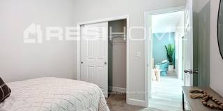 3323 Briant St Gallery 13