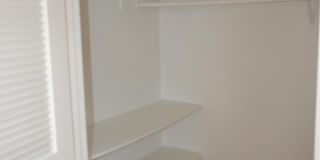 Mac Arthur Gallery 13