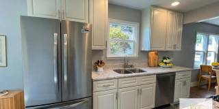 **RENT SPECIAL!!** Adorable 3 Bedroom Fully Renovated Home! Gallery 1