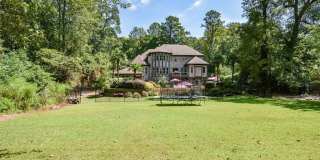 2210 Spalding Drive Gallery 8