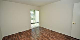 2 Bdrm/2 Bath Condo in Fullerton Park Ridge Community Gallery 8