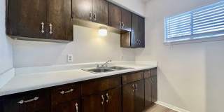 126 Scott St Gallery 9