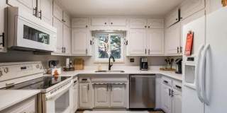 3907 Solano Place Northeast Gallery 13