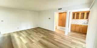 Beautiful 3-Bedroom Condo in Chatsworth! Gallery 5