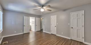 1369 East Rock Springs Road Northeast Gallery 11