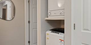 Central Pointe Apartment Homes Gallery 7