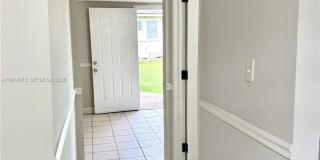 1350 SW 13th St Gallery 1