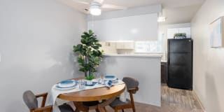 1202 Pearl Gallery 8