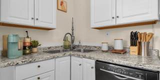 174 Reinhard Avenue Gallery 10