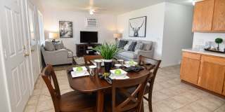 3 Bedroom, Single-story Townhomes for rent in Newton, IA Gallery 1