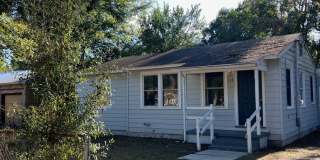 113 Rue Max St Pensacola, FL 32507 MOVE IN SPECIAL: HALF OFF first full month of rent!!! Gallery 4