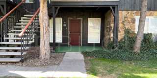 Nice two bedroom, one bath Condo Gallery 3