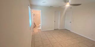 5907 Southeast Pine Drive Gallery 22