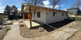 Charming 2 bedroom House Gallery 3