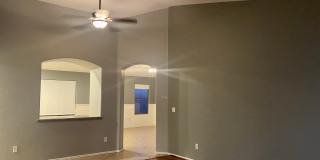2610 N 107TH Drive Gallery 4