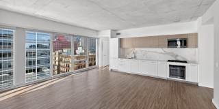 163 N Desplaines St Gallery 1