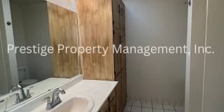 East Side Home With Wonderful Amenities! Gallery 12