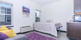 3 Square Apartments Gallery 22