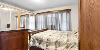 199 E 7Th St Gallery 24