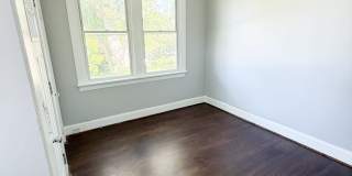 Updated 3 Bed South City Gem Near Parks, Dining, & Shopping! Gallery 3