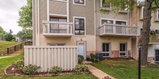 7938 BENTLEY VILLAGE Drive unit: 32C Gallery 1