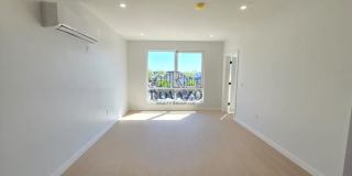 74 Webster Street Gallery 10