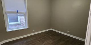 4749 S Prairie Avenue Gallery 4