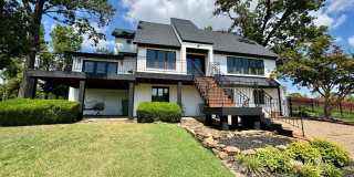 Executive NWA home with POOL and SHOP Executive NWA home with POOL and SHOP Gallery 4
