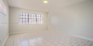 1940 Bay Dr Gallery 17