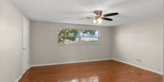 Waterfront 3 Bedroom in Yacht Club Estates Gallery 18