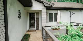 Charming 4 bedroom, 3 bathroom with lots of outdoor living space. Gallery 33