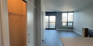 400 N LaSalle Dr Gallery 8