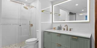 20100 W Country Club Dr Gallery 22